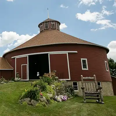 round barn